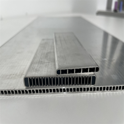 Flat Aluminum Extruded Tube Micro Multichannel Thickness 1 - 4mm