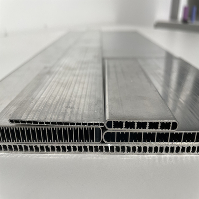Flat Aluminum Extruded Tube Micro Multichannel Thickness 1 - 4mm